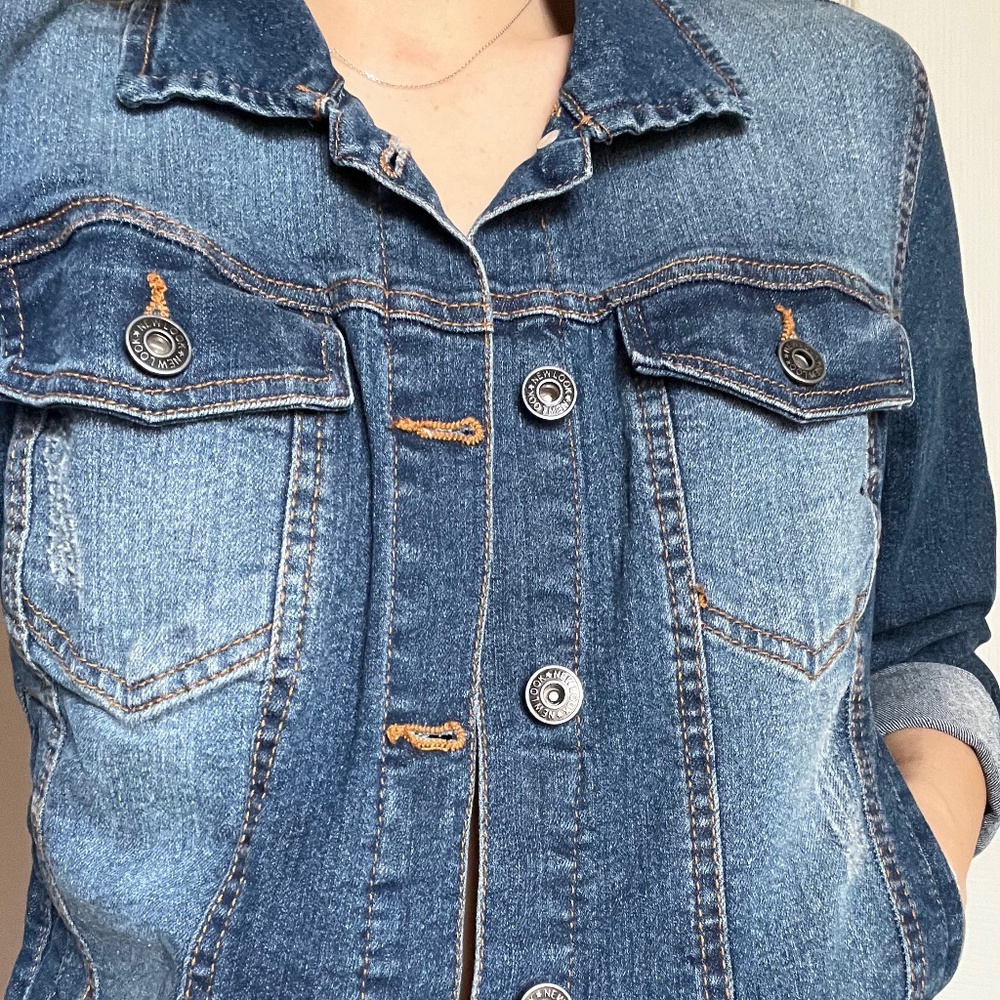 Denim / Jean Jacket - Picture 3 of 4